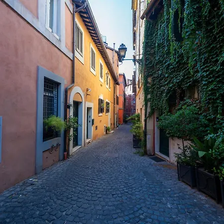 דירה Piazza Navona Ivy Retreat- Under The Light *